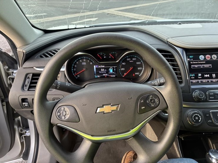 2019-chevrolet-impala-sedan-image-15