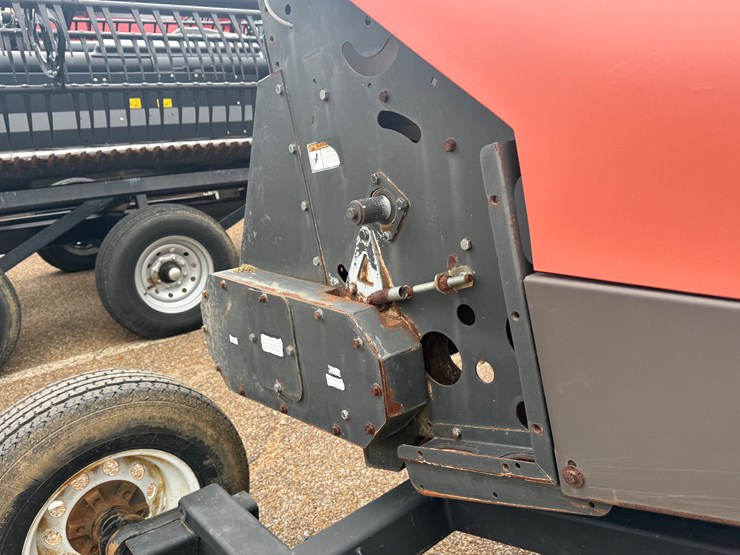 #7768-•-2008-drago-8r-corn-head-image-22