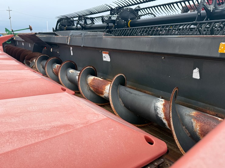 #7768-•-2008-drago-8r-corn-head-image-18