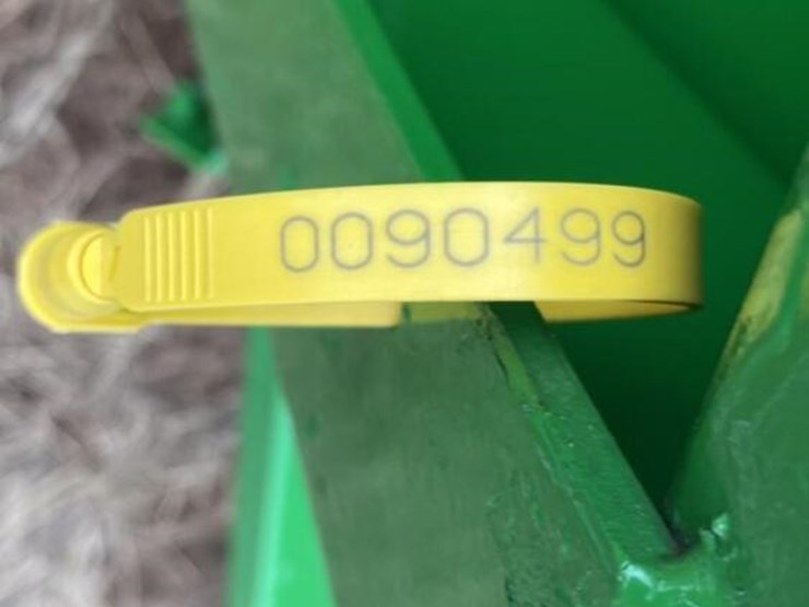 john-deere-444-image-7