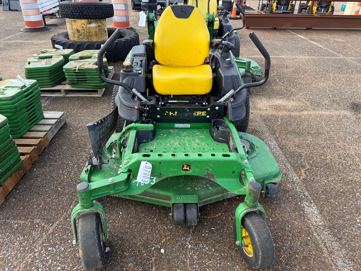 john-deere-z915e-image-1