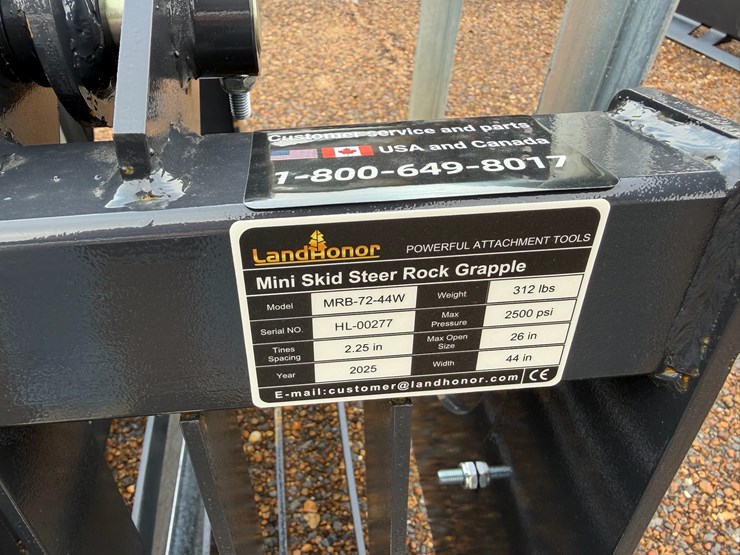 #7947-•-mini-skid-steer-rock-grapple-image-2