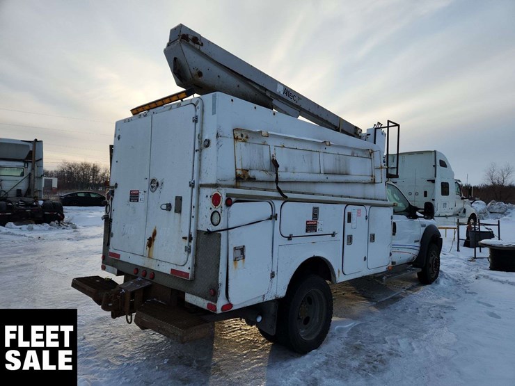 2006-ford-f550-image-4