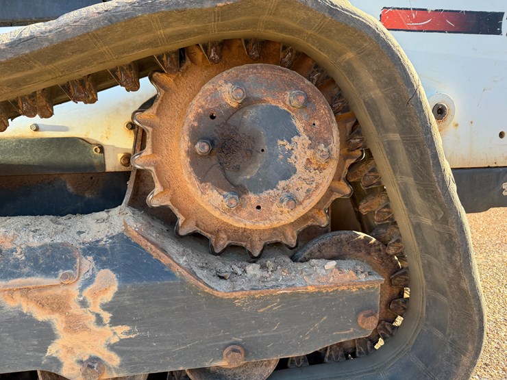 bobcat-t650-image-14