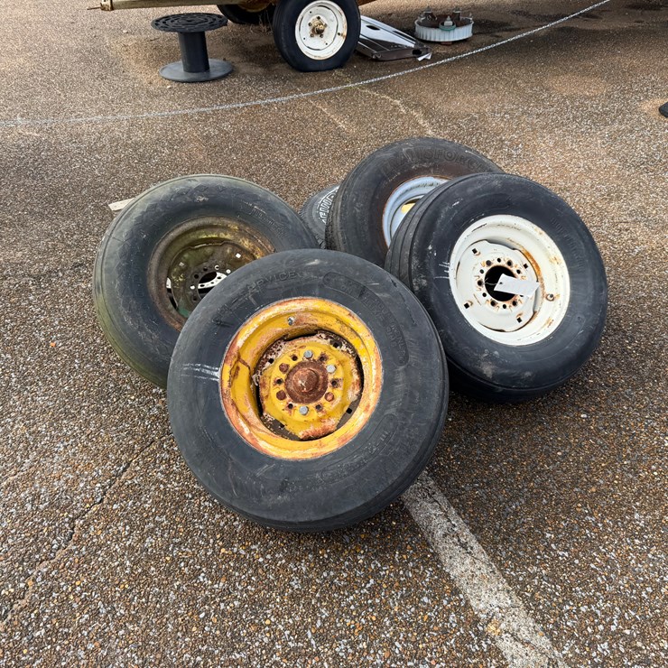 #7775 • Implement Tires & Wheels (6)