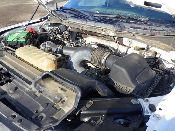 2021-ford-f150-image-8