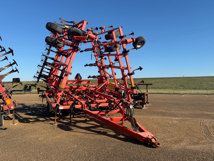#7739-•-2014-kuhn-krause-5635-field-cultivator-image-3