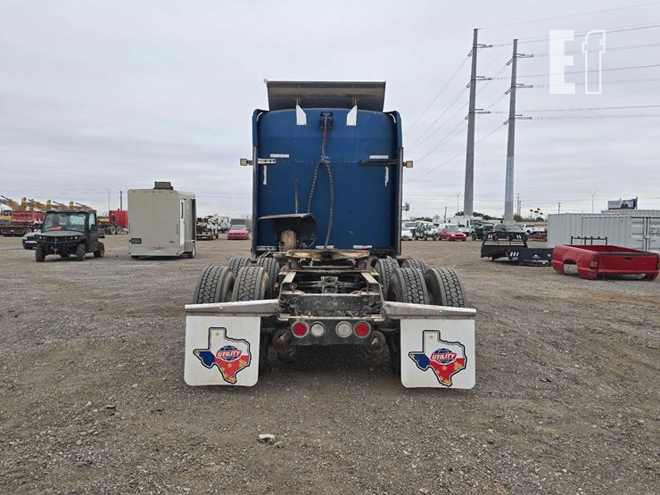 kenworth-t600-image-8