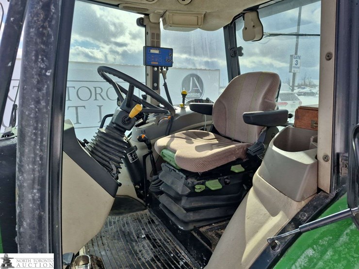 2010-john-deere-2010-image-24