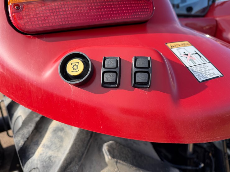 2020-case-ih-magnum-280-image-7