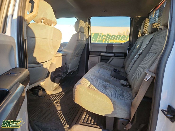 2018-ford-f550-image-14