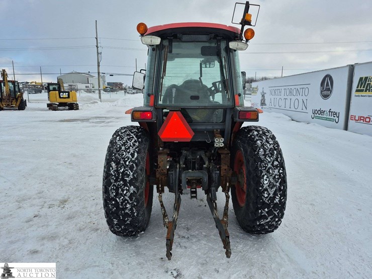 2010-kubota-l5250-d-tractor-image-4
