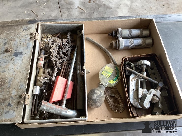 impact-drivers-&-chain-saw-file-image-1