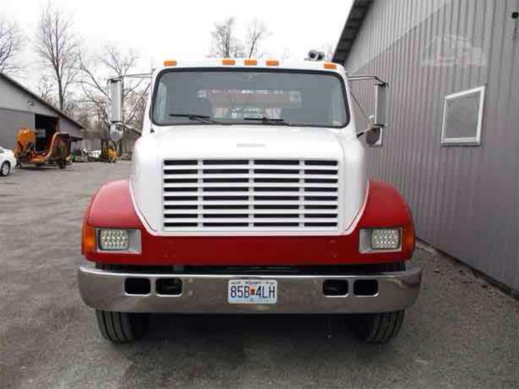 1984-international-s1900-image-7