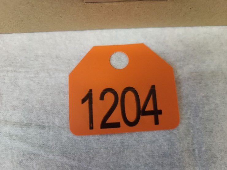 (15)-schurter-16-amp-240-volt-single-phase-breakers---tag-#1204-image-2