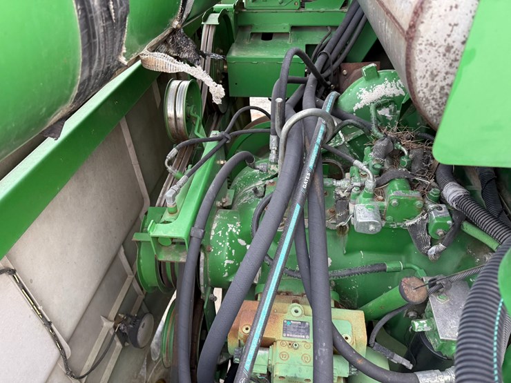 2009-john-deere-9870-sts-image-106