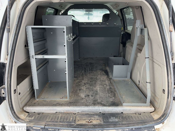 2014-ram-c/v-tradesman-image-29