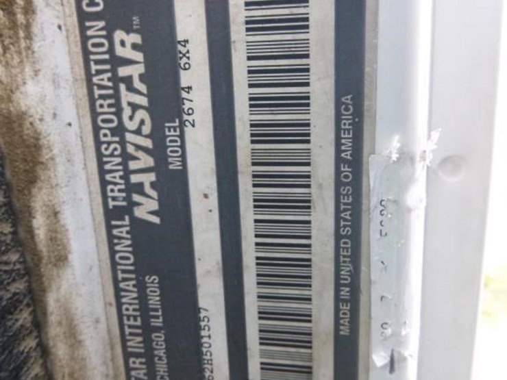 2002-international-2674-image-37