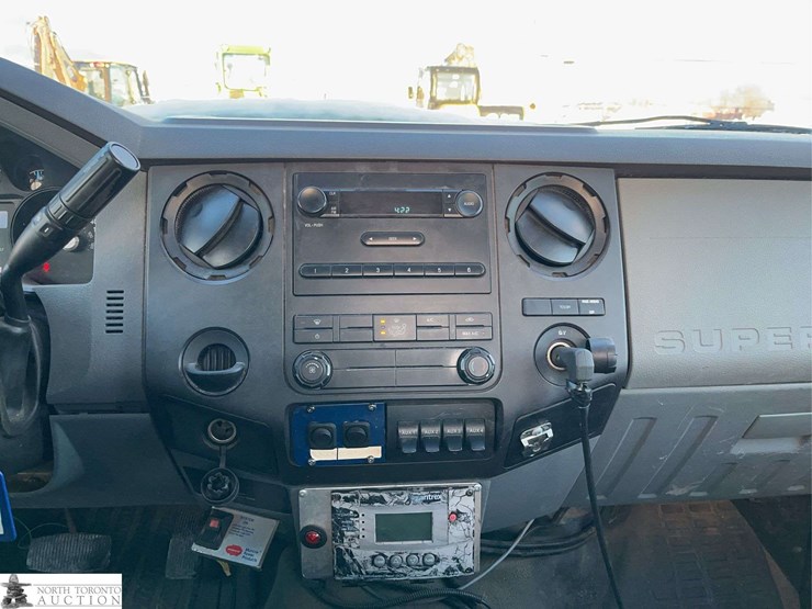 2012-ford-f450-image-13