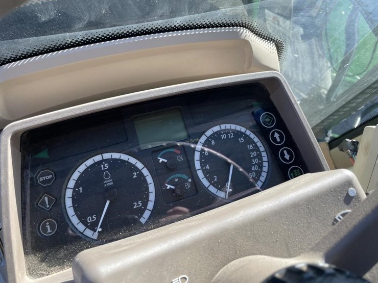 2015-john-deere-6150m-image-17