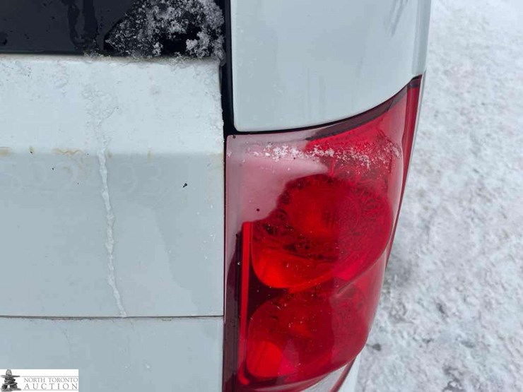 2014-ram-tradesman-image-10