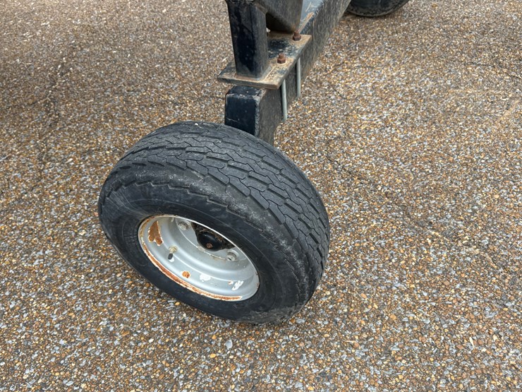 #7786-•-case-ih-head-cart-image-12