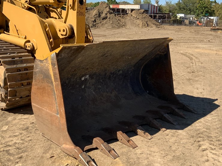 2001-caterpillar-963c-image-11