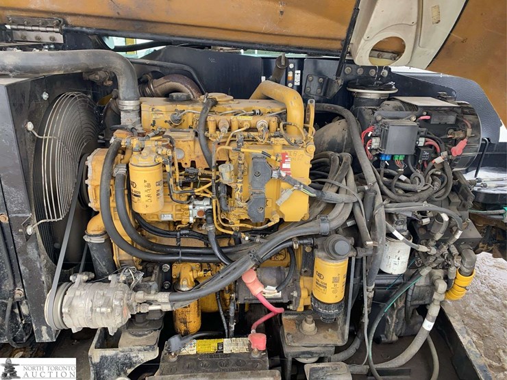 2012-caterpillar-tl943-image-7