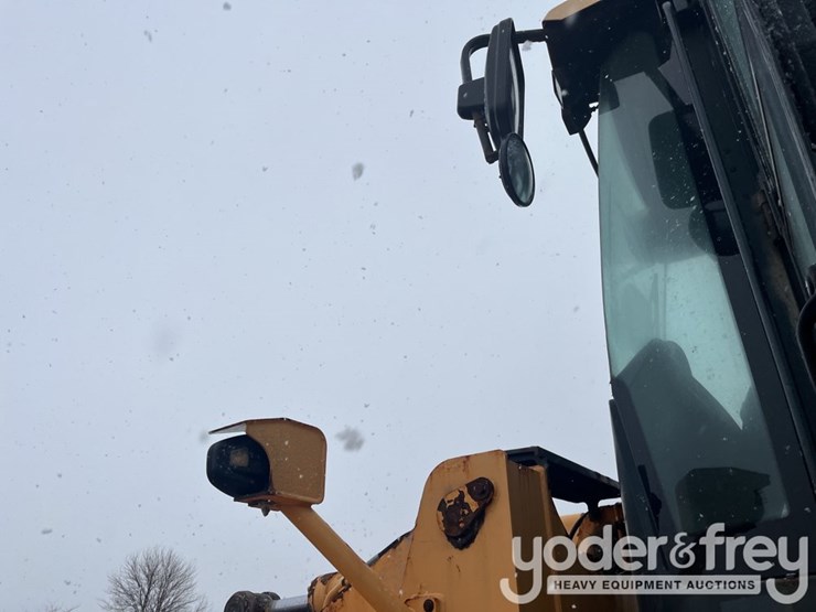 2016-hyundai-hl955-image-43