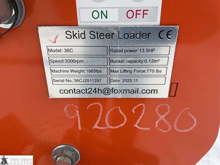 2026-unused-captok-ck36c-tracked-mini-skid-steer-image-9