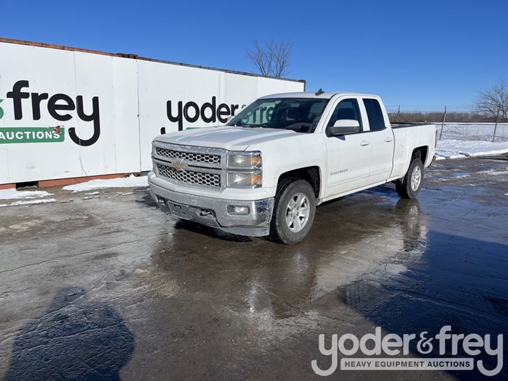 2015-chevrolet-silverado-1500-image-2