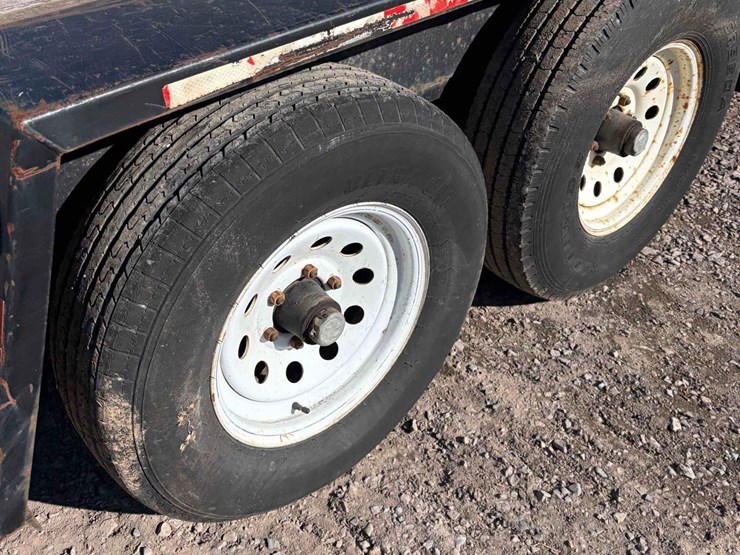 2007-contrail-skid-steer-trailer-image-8