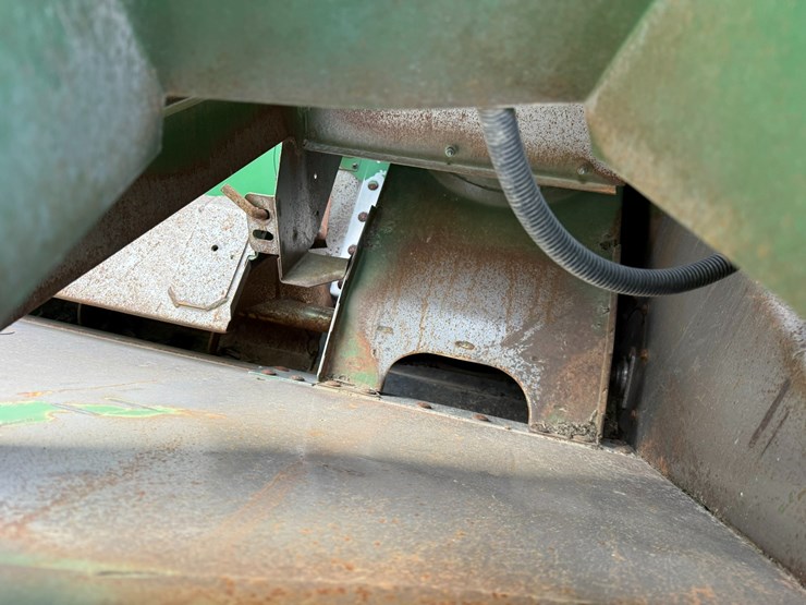 2009-john-deere-9870-sts-image-120