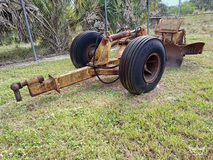 2011-terra-riser-300d-sa-fire-plow-attachment-image-19