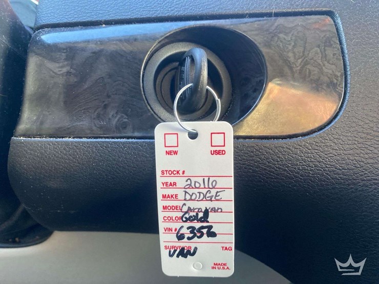 2016-dodge-grand-caravan-image-28