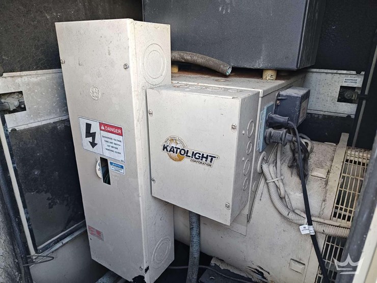 2005-katolight-vsd60fgj4-60kw-standby-generator-image-8