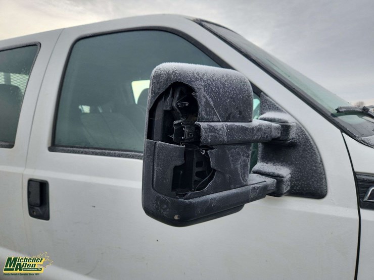 2013-ford-f350-image-38