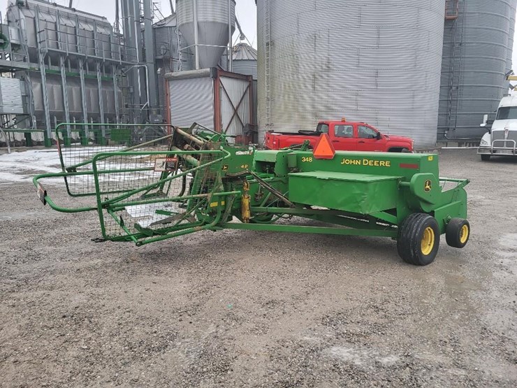 john-deere-348-image-3