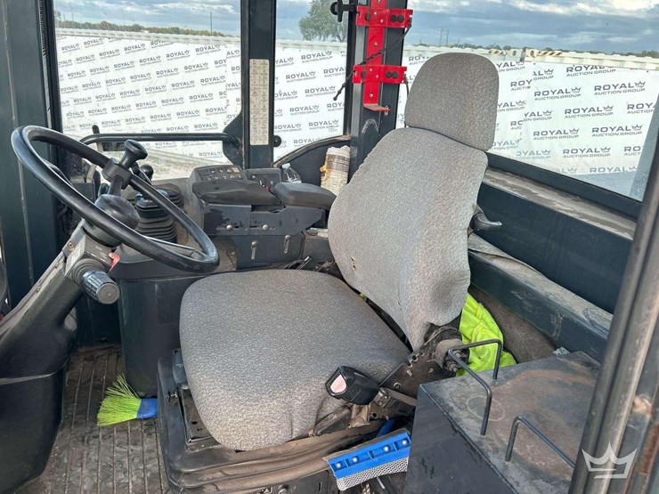 2007-deere-644j-image-14