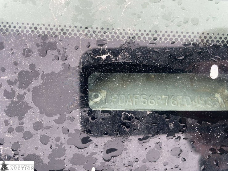 2006-ford-f550-image-9