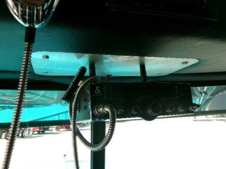 1988-peterbilt-379-image-20