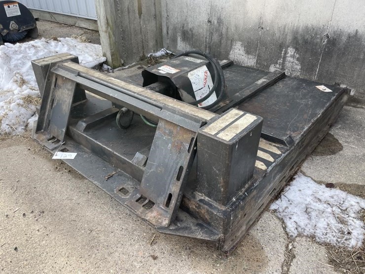 universal-attach-5'-brush-cutter-image-4