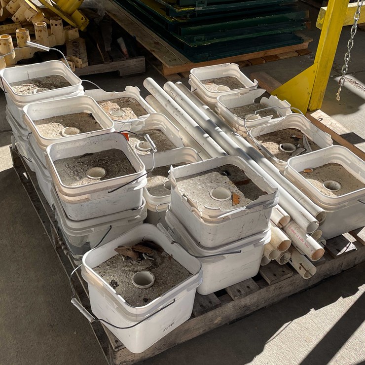 #2785 • Portable Safety Barrier