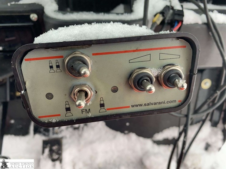 2010-jacobsen-cushman-ds175-image-15