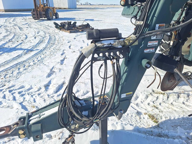 30'-1400-gallon-liquid-applicator-image-8