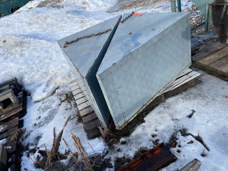 #2268-•-pair-of-metal-wedges-for-dump-truck-image-5