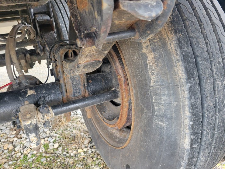 2001-wilson-hopper-bottom-image-20