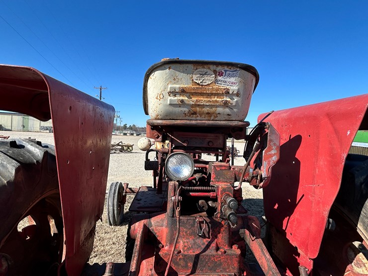 international-706-image-9