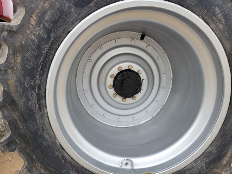 2014-case-ih-400-image-8