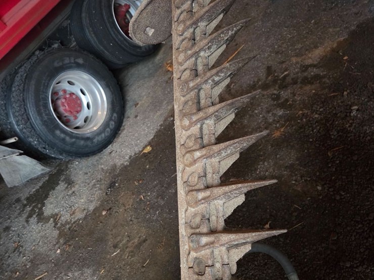 7'-mounted-sickle-bar-mower-image-5